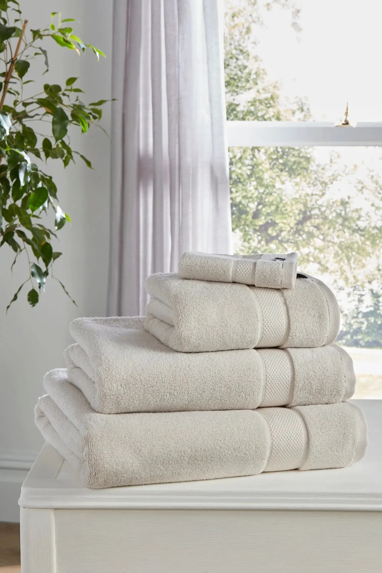 Bamboo Towel Bale in Light Grey