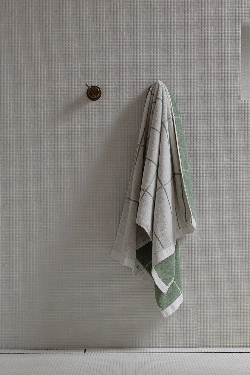 Bethell Bath Towel - Sage & Chalk