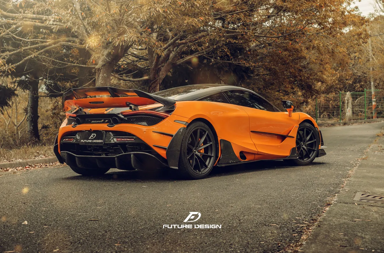 Future Design Carbon Fiber Side Skirts for McLaren 720S