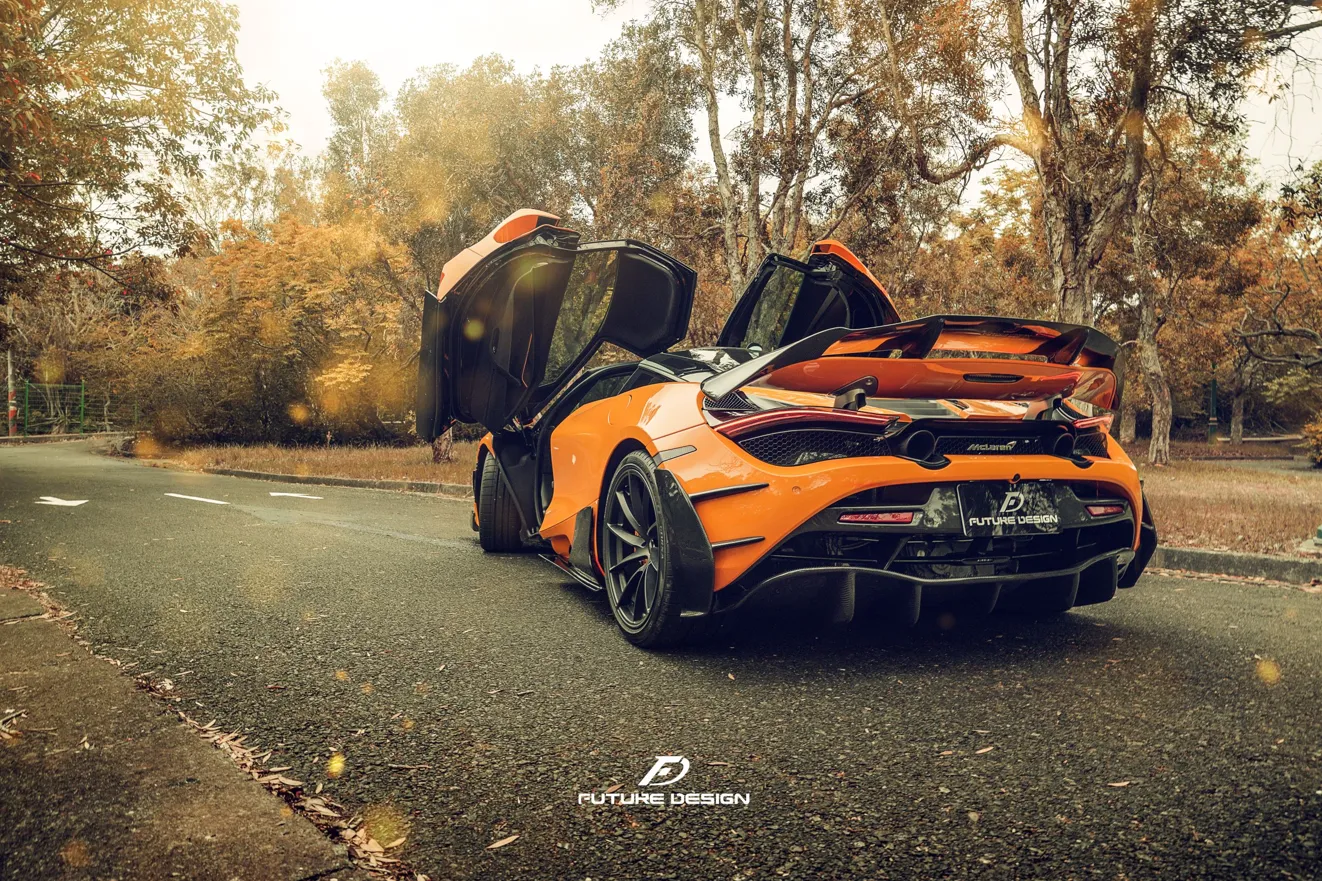 Future Design Carbon Fiber Side Skirts for McLaren 720S