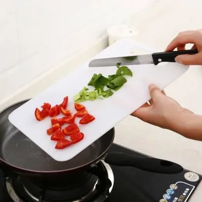 Heavy Duty Chopping board - Handle without care