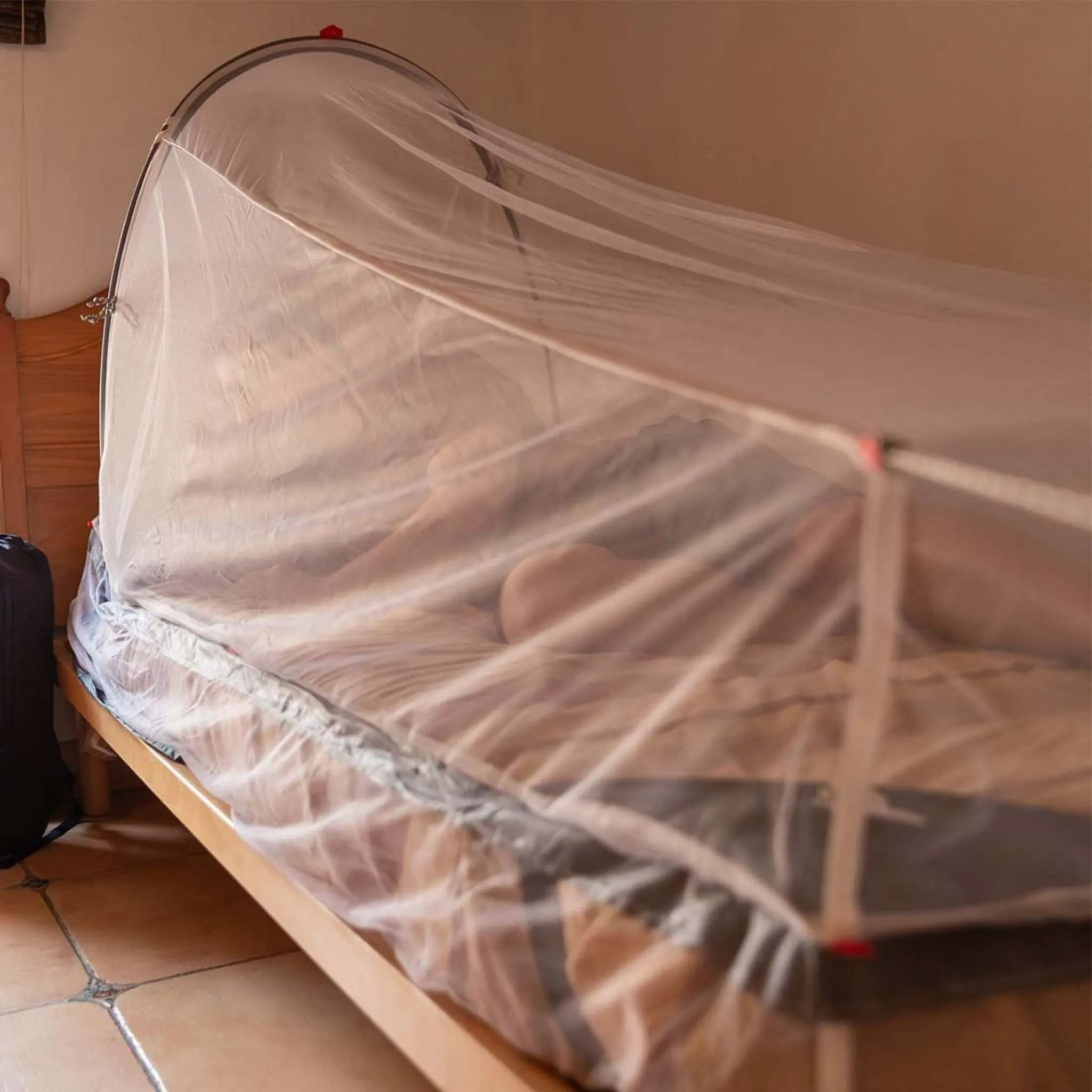 Lifesystems Arc Self-Supporting Single Mosquito Net