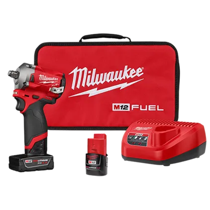 Milwaukee 2555-22 M12 FUEL™ Stubby 1/2" Impact Wrench Kit