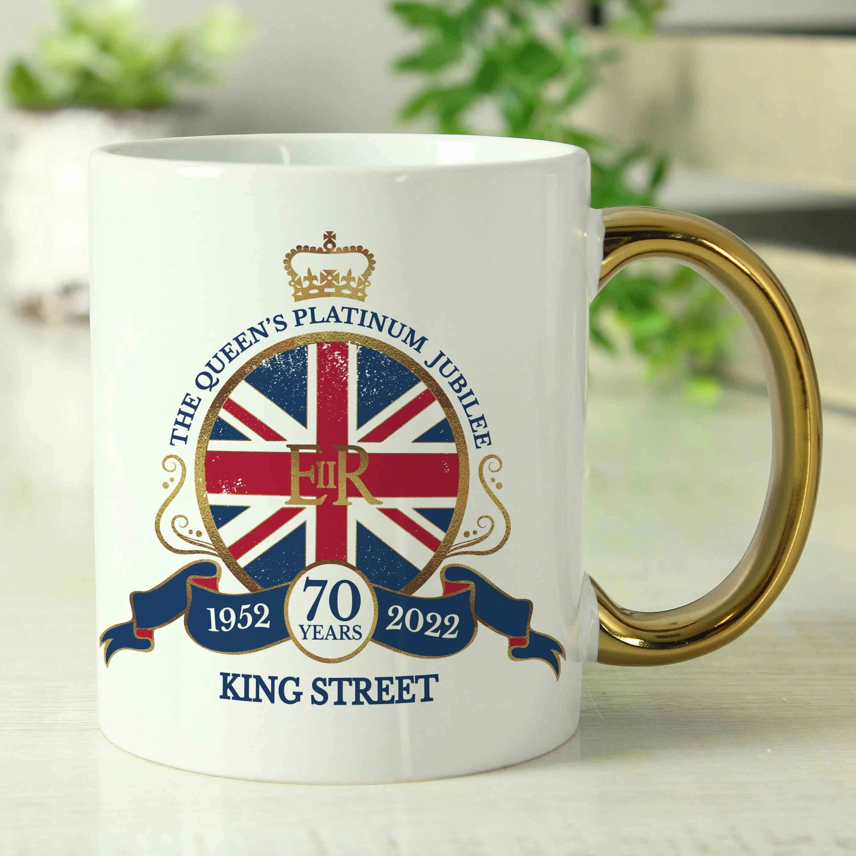 Personalised Union Jack Platinum Jubilee Gold HandLED Mug