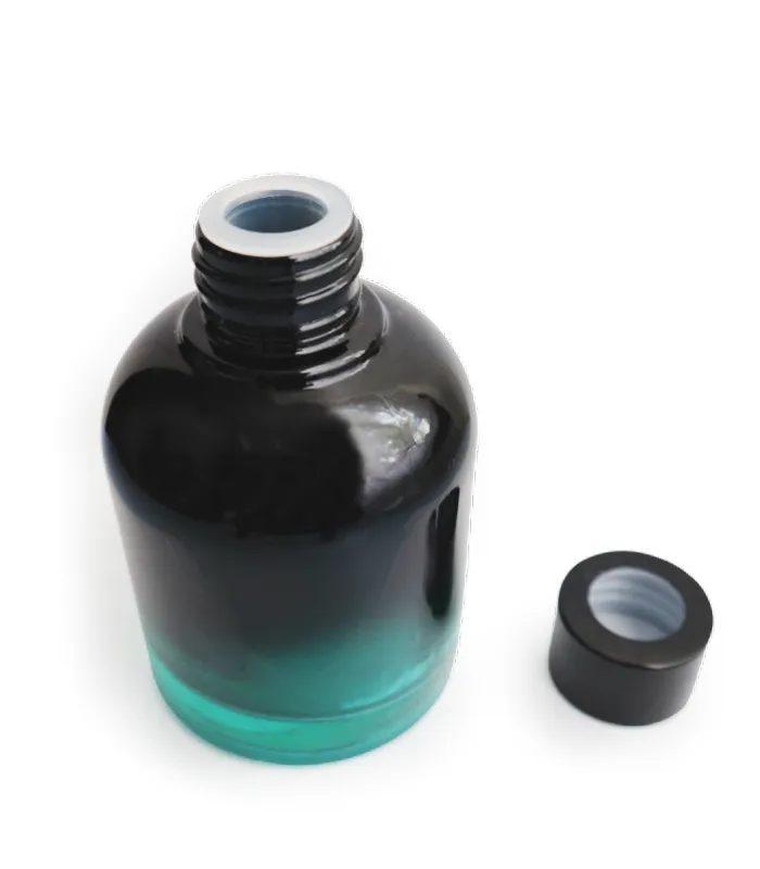 Vesper - Green Glass Diffuser Bottle w/ Black Cap