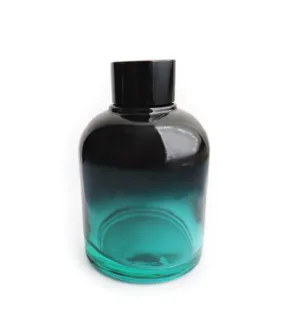 Vesper - Green Glass Diffuser Bottle w/ Black Cap