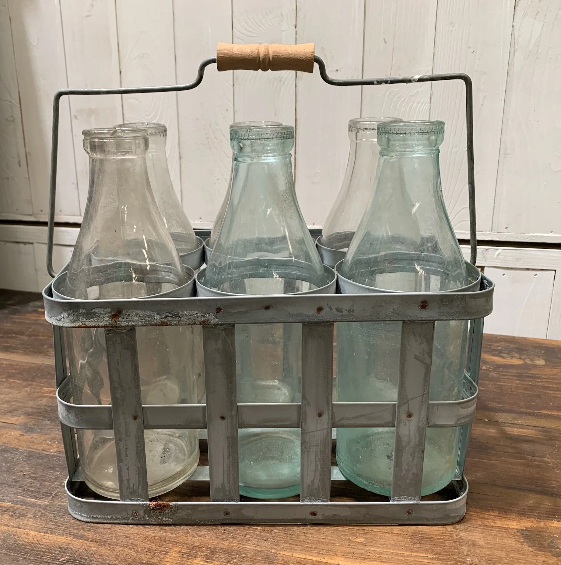 Vintage Metal Bottle Carrier /Holder  #4510